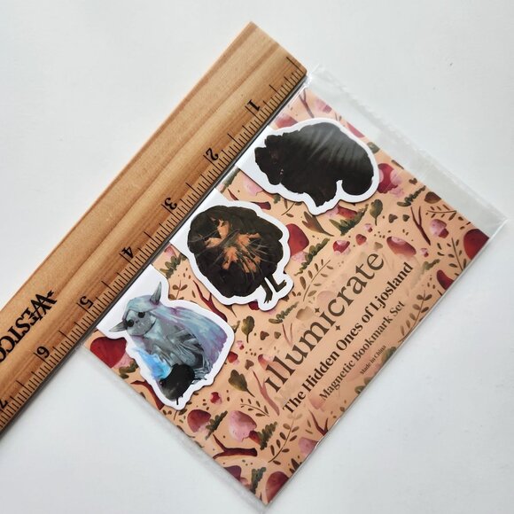 Illumicrate The Hidden Ones Of Ljosland Magnetic Bookmark Set By Smugcomputer - Picture 7 of 7